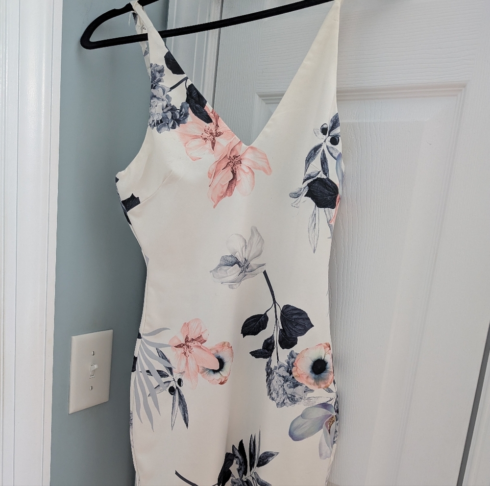 Midi bodycon dress